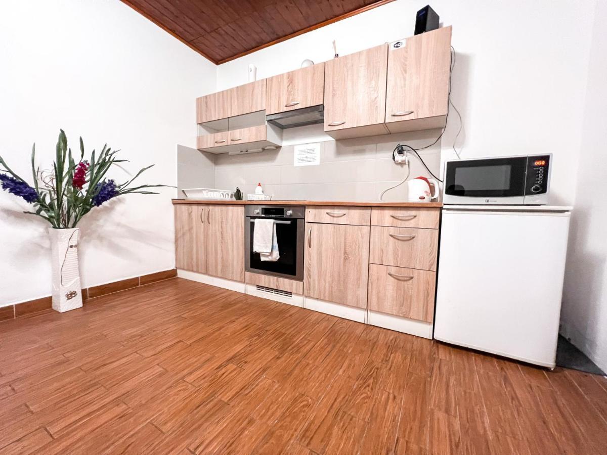 Williams Apartments ปราก ภายนอก รูปภาพ